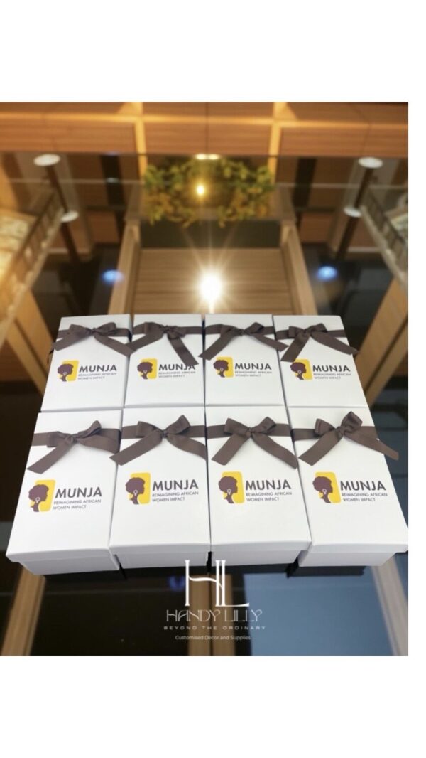 Branded gift box - Image 2